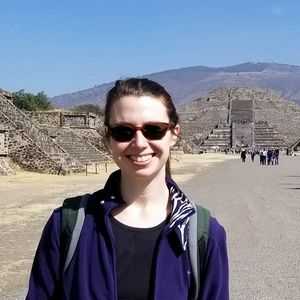 Meet your Posher, Julia